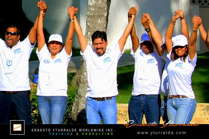 Debriefing | Team Building LATAM | Taller de Cuerdas | Team Building Empresarial para el desarrollo de equipos de trabajo
